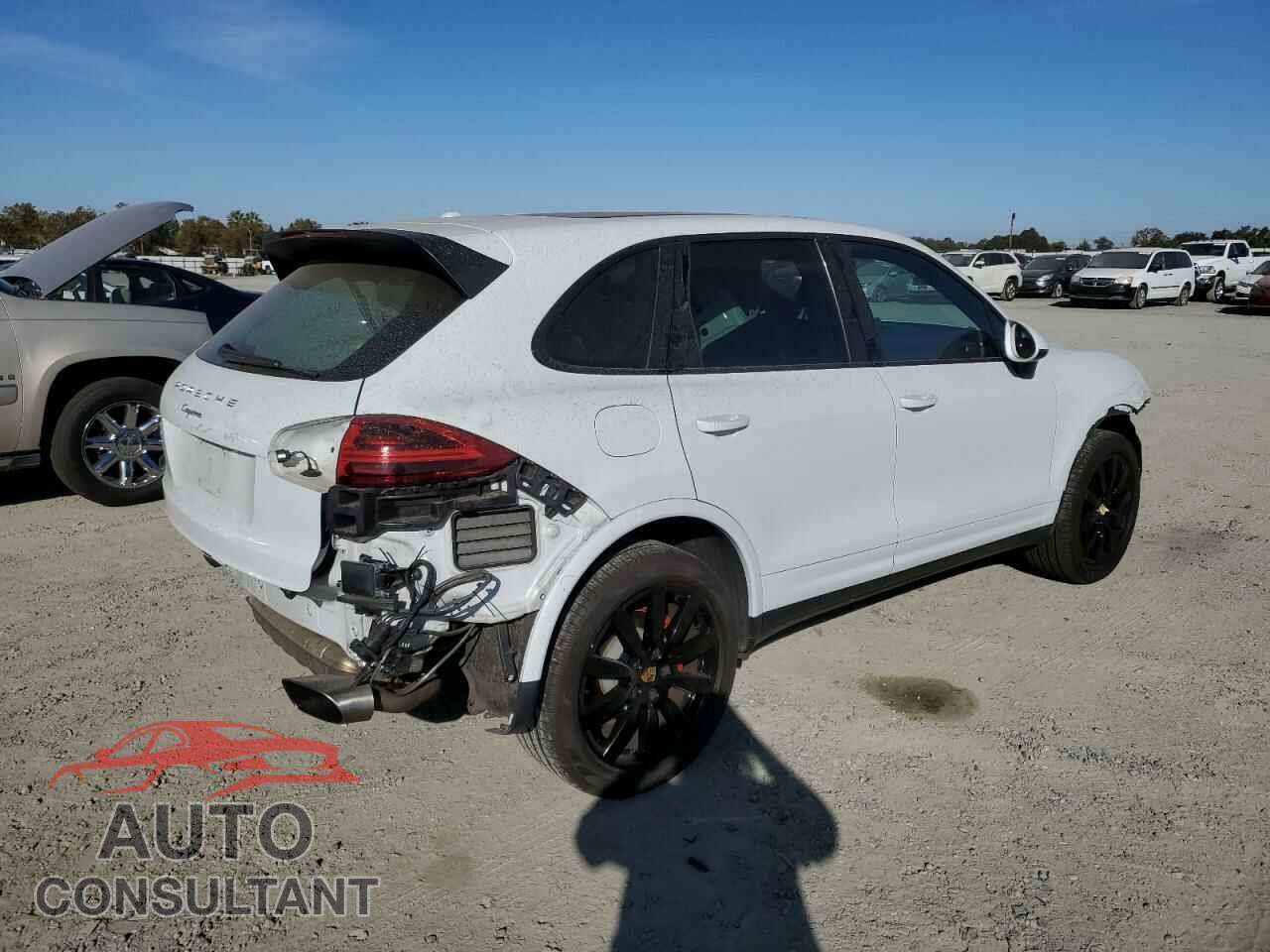 PORSCHE CAYENNE 2017 - WP1AA2A21HKA87046