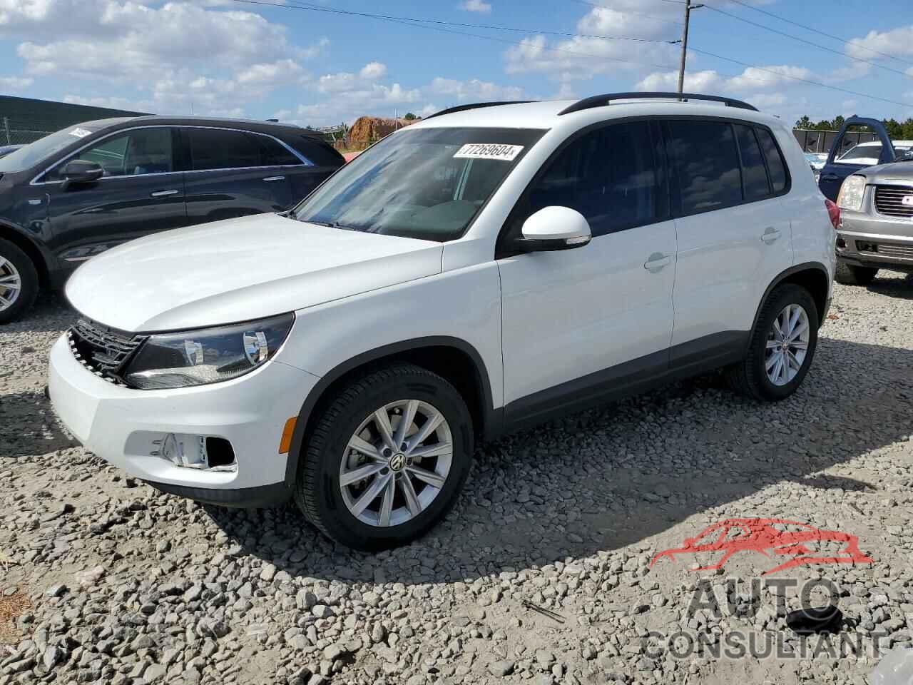 VOLKSWAGEN TIGUAN 2017 - WVGAV7AX1HK043963