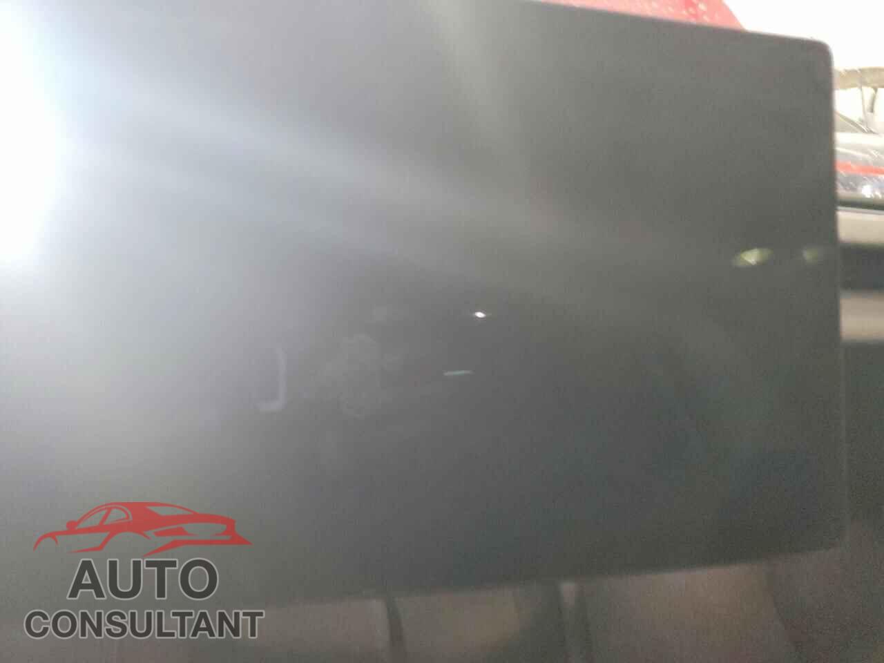 TESLA MODEL 3 2024 - 5YJ3E1EA2RF830645