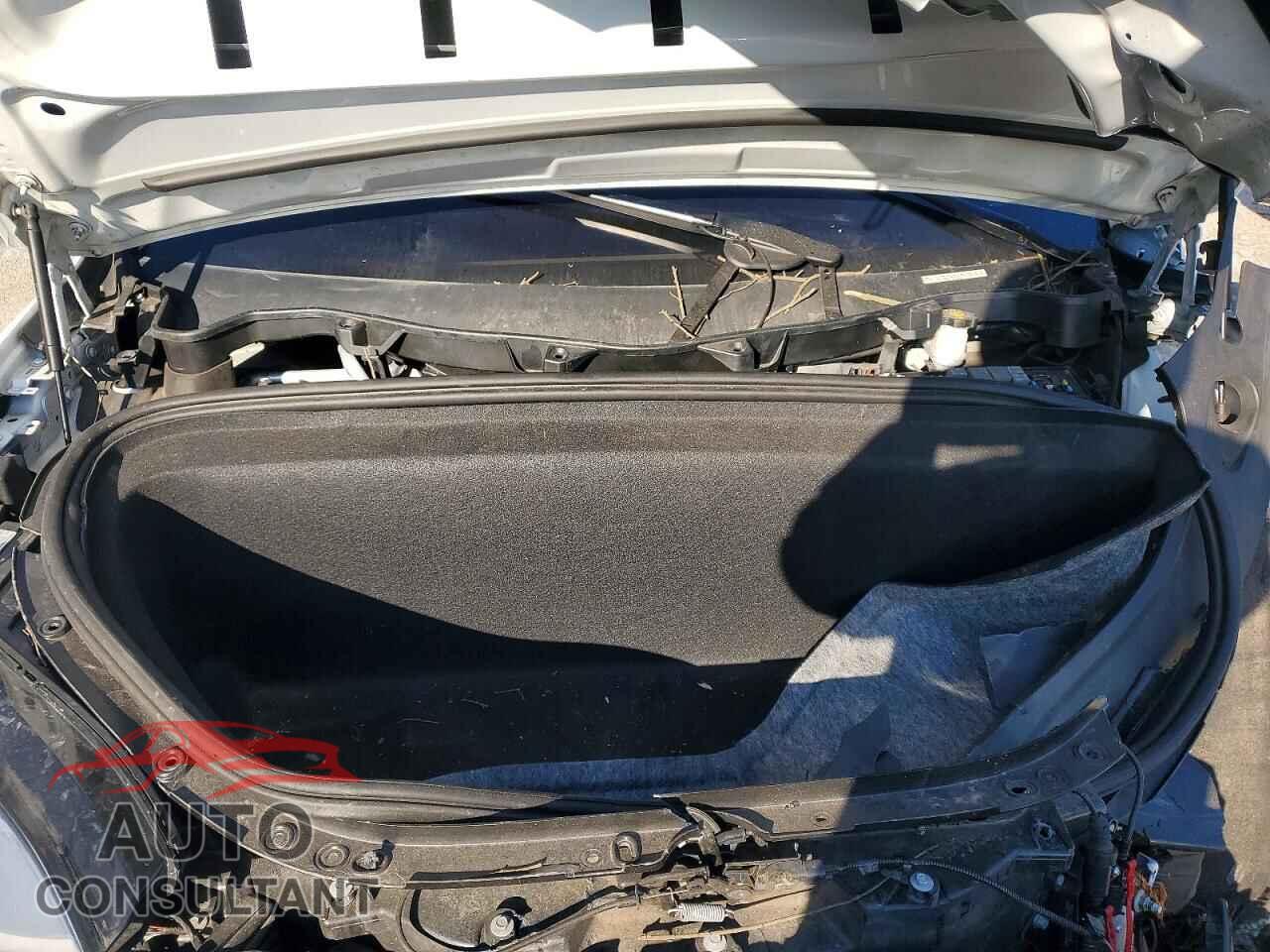 TESLA MODEL X 2018 - 5YJXCDE26JF089101