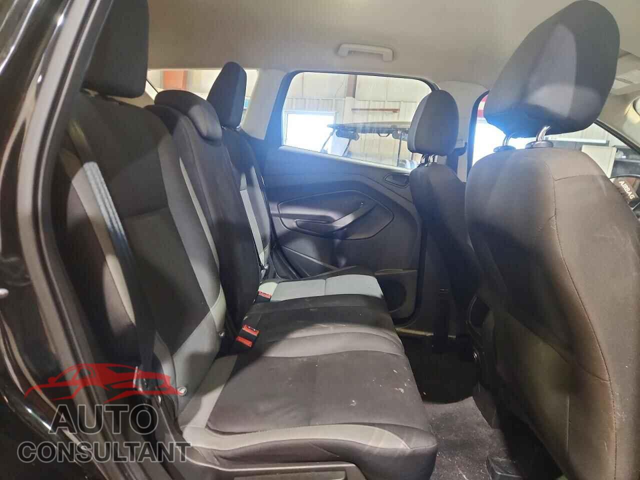 FORD ESCAPE 2016 - 1FMCU0F73GUB64282