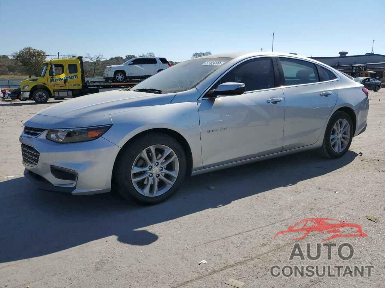 CHEVROLET MALIBU 2018 - 1G1ZD5ST0JF138175