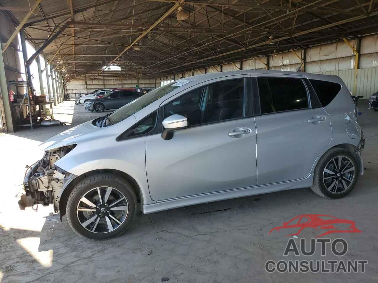 NISSAN VERSA 2018 - 3N1CE2CPXJL362038