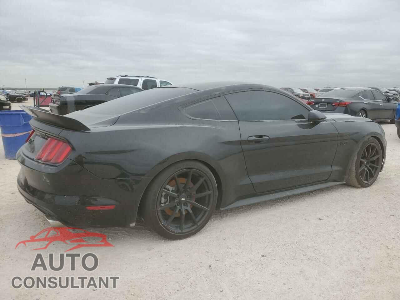 FORD MUSTANG 2017 - 1FA6P8CF2H5330442