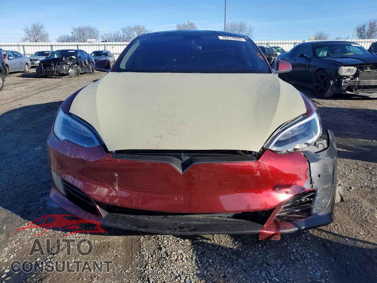TESLA MODEL S 2014 - 5YJSA1H19EFP36565