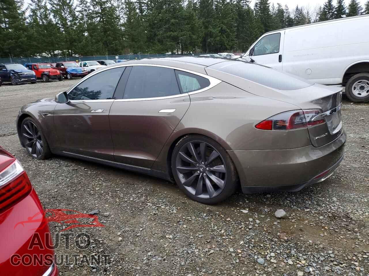 TESLA MODEL S 2015 - 5YJSA1S29FF092035