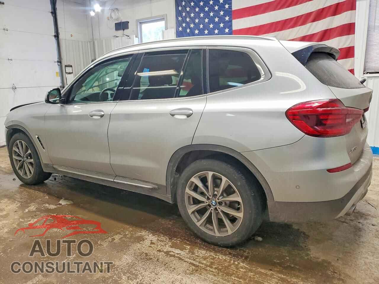 BMW X3 2019 - 5UXTR9C57KLR09996