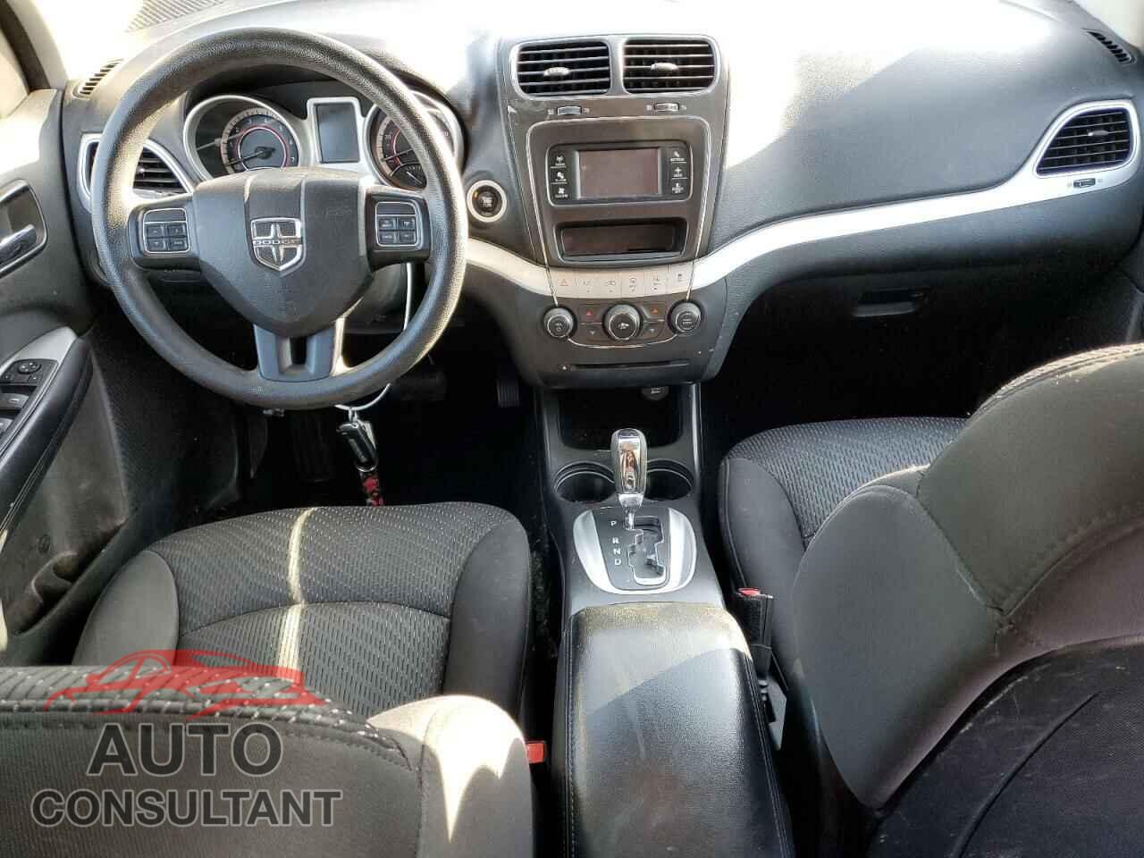 DODGE JOURNEY 2015 - 3C4PDCBB2FT577109