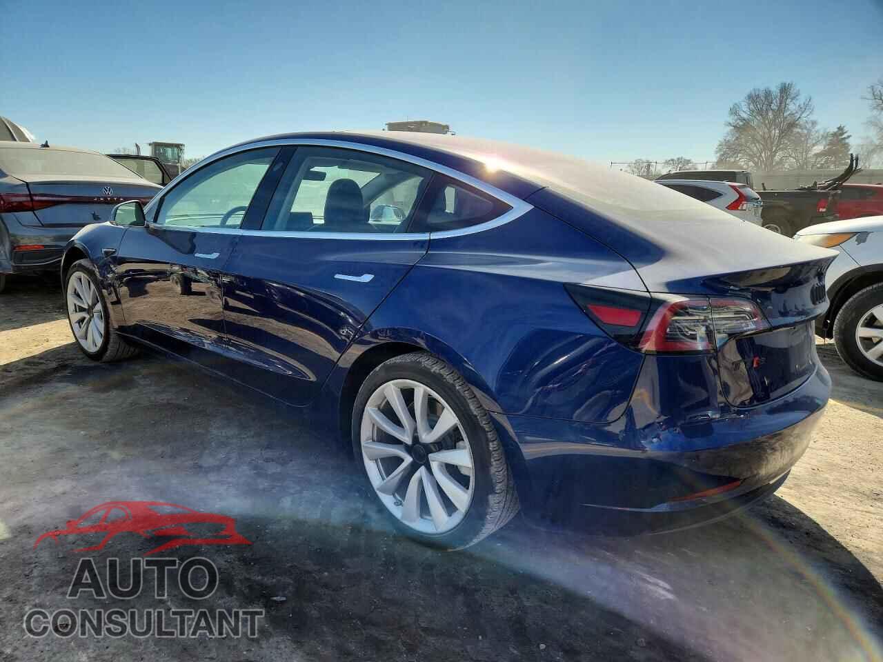 TESLA MODEL 3 2018 - 5YJ3E1EA6JF018253