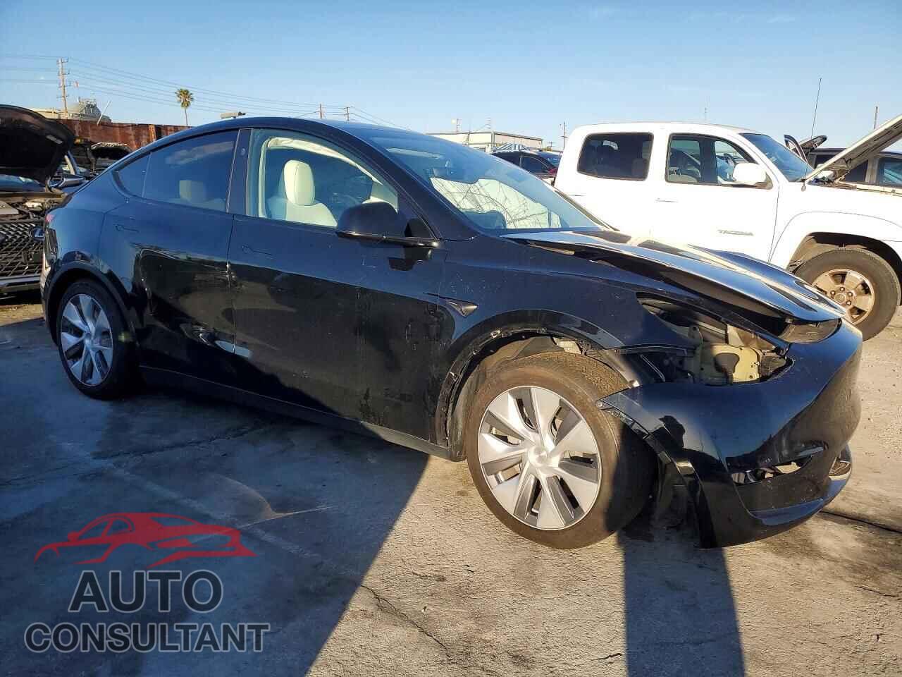 TESLA MODEL Y 2023 - 7SAYGDEDXPF934148