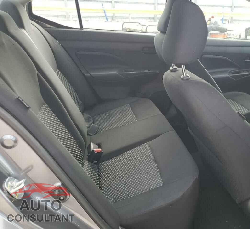 NISSAN VERSA 2023 - 3N1CN8DV9PL851085