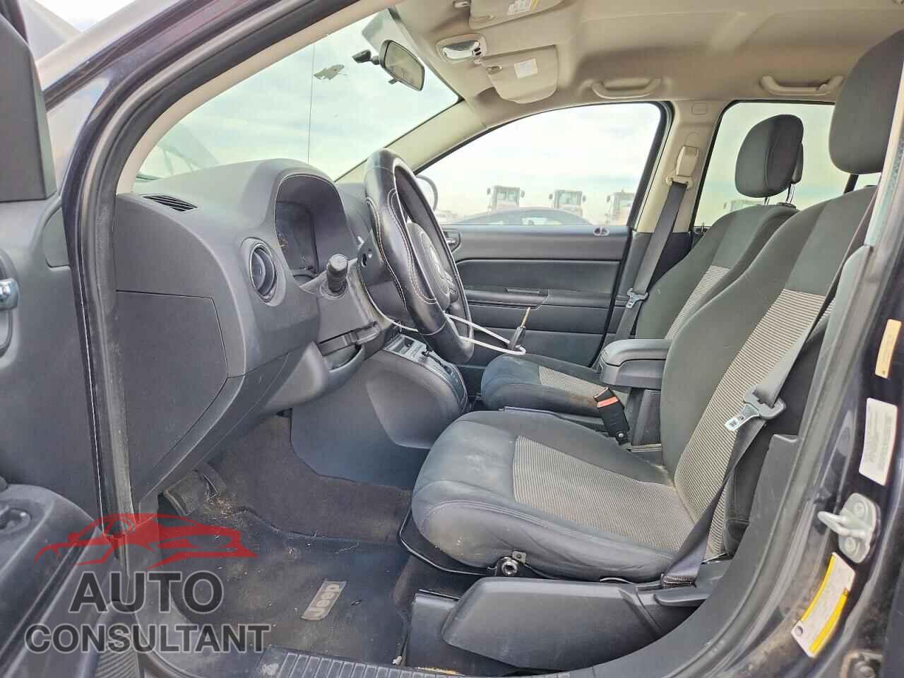 JEEP COMPASS 2014 - 1C4NJCBA4ED801105