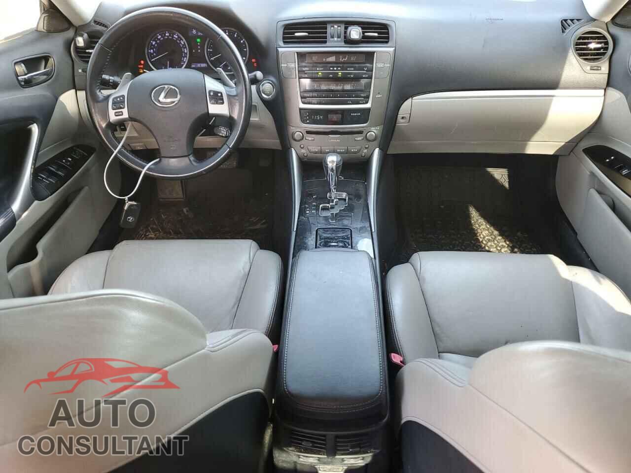 LEXUS IS 2012 - JTHBF5C20C5159530