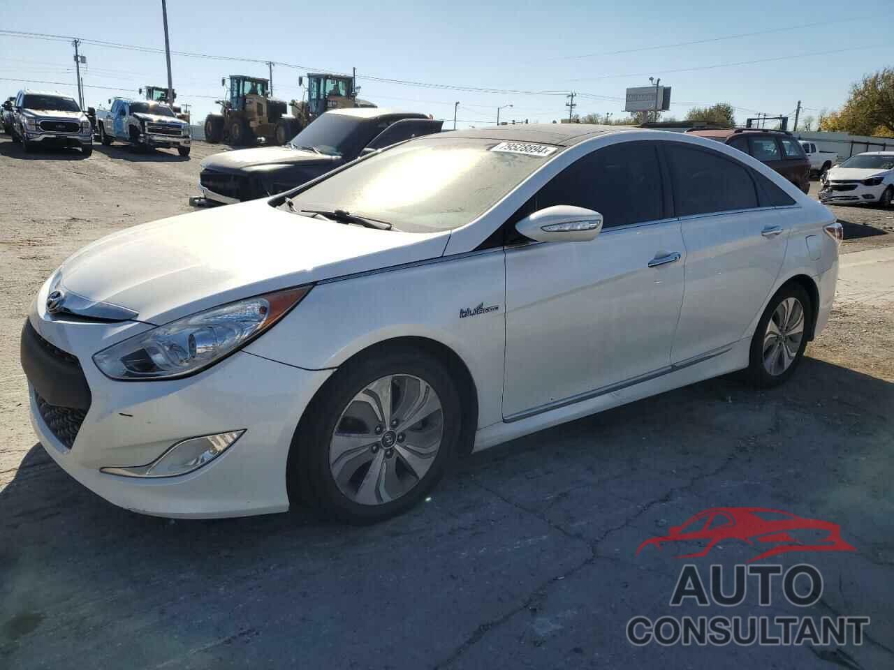 HYUNDAI SONATA 2013 - KMHEC4A40DA067747