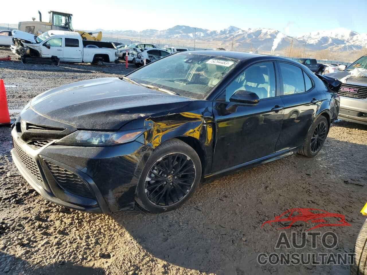 TOYOTA CAMRY 2021 - 4T1G11AK2MU478156