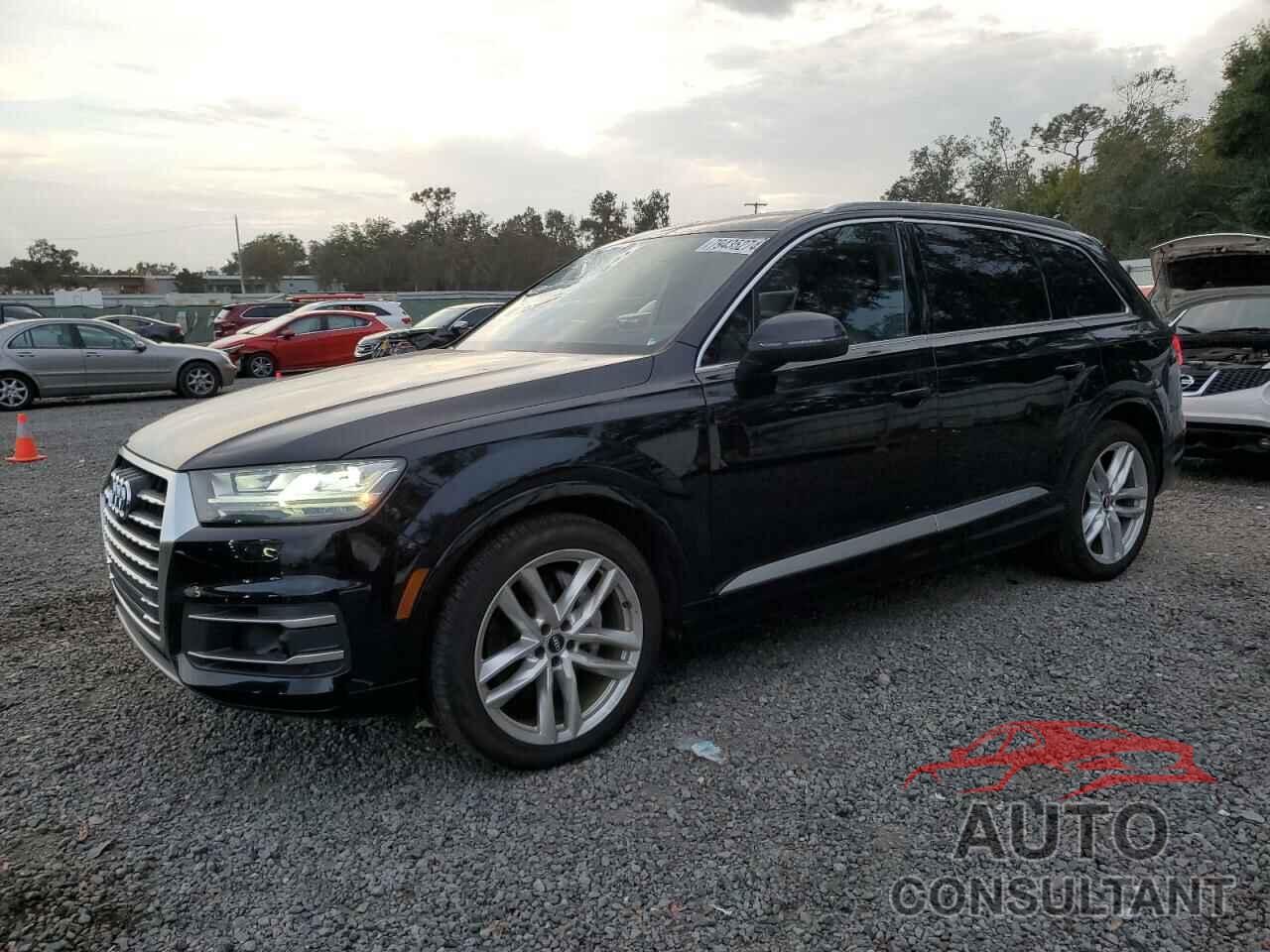 AUDI Q7 2018 - WA1VAAF72JD030599