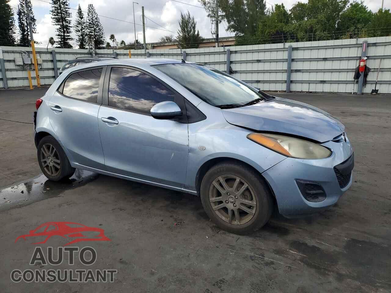 MAZDA 2 2013 - JM1DE1KY7D0170616