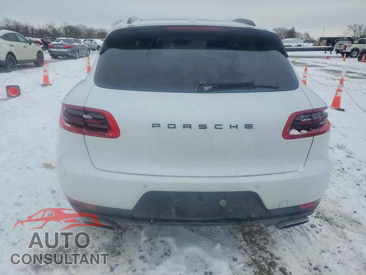 PORSCHE MACAN 2018 - WP1AA2A51JLB24087