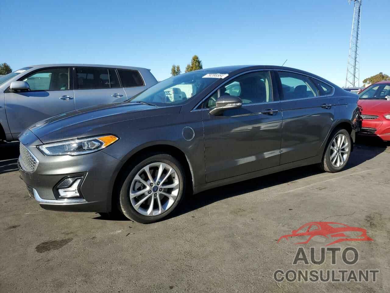 FORD FUSION 2019 - 3FA6P0SU8KR286906