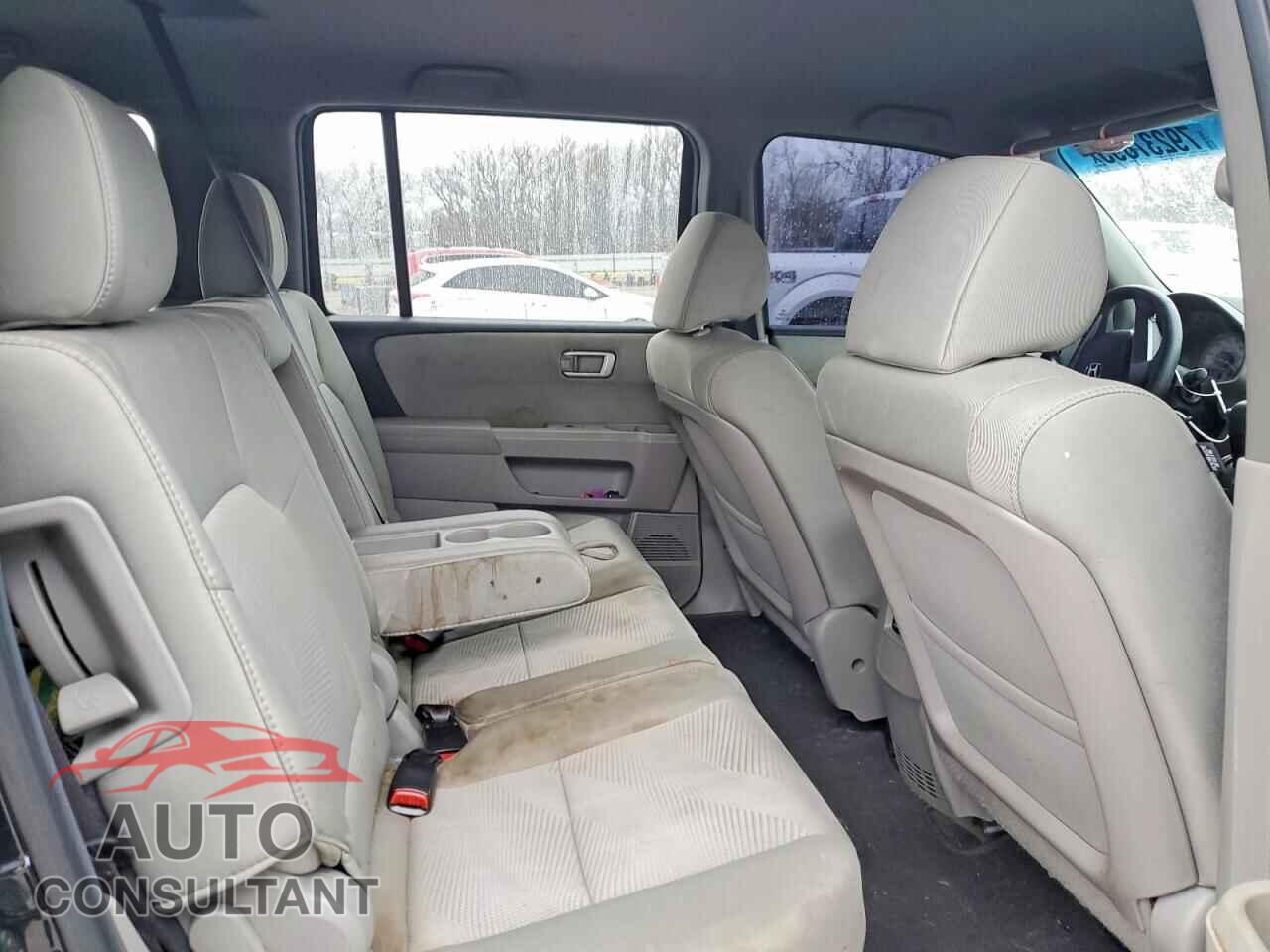 HONDA PILOT 2012 - 5FNYF3H23CB026736