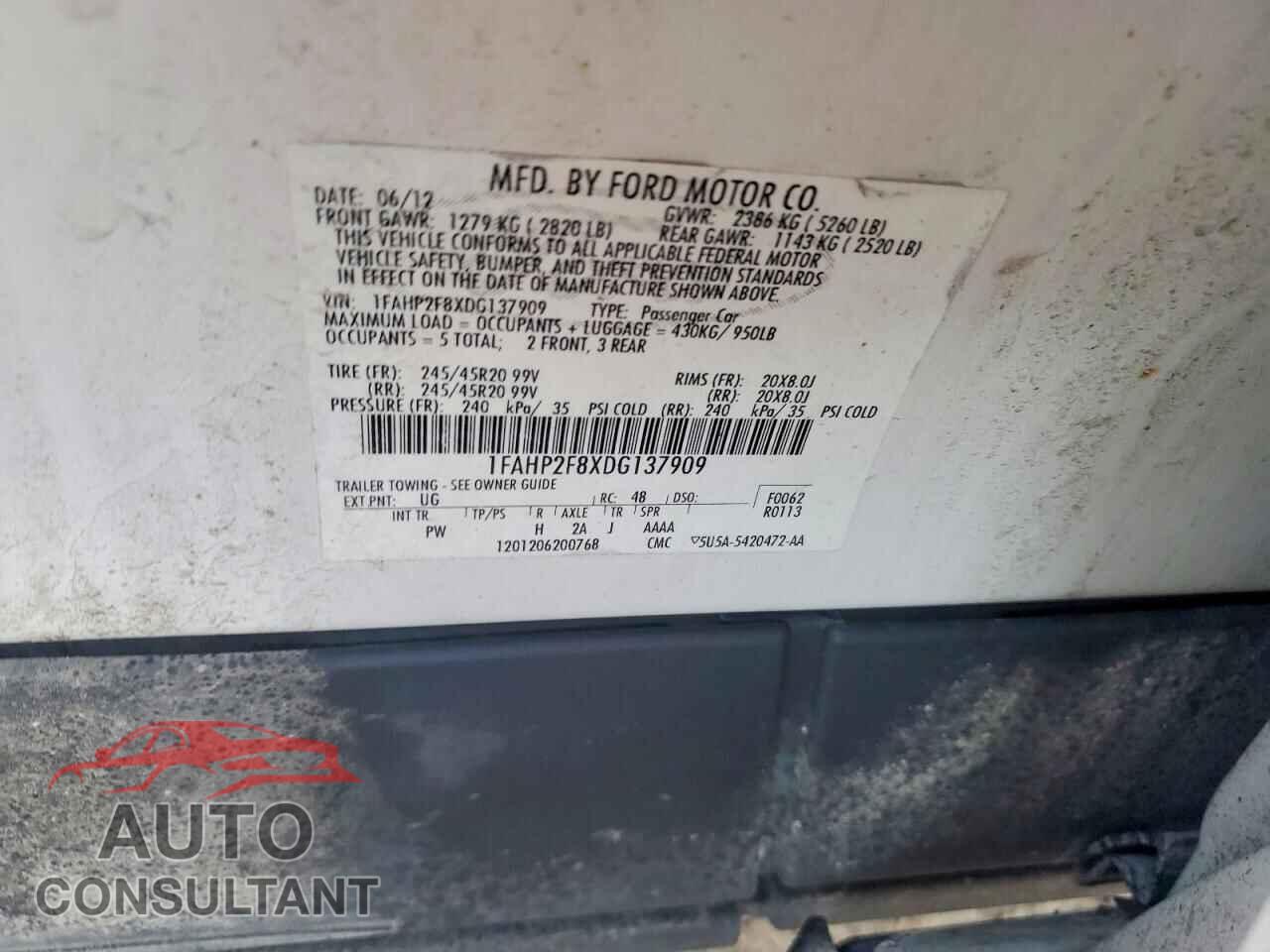 FORD TAURUS 2013 - 1FAHP2F8XDG137909