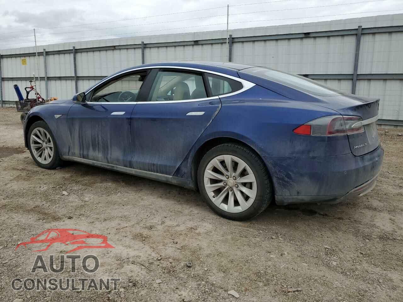TESLA MODEL S 2015 - 5YJSA1S24FF090094