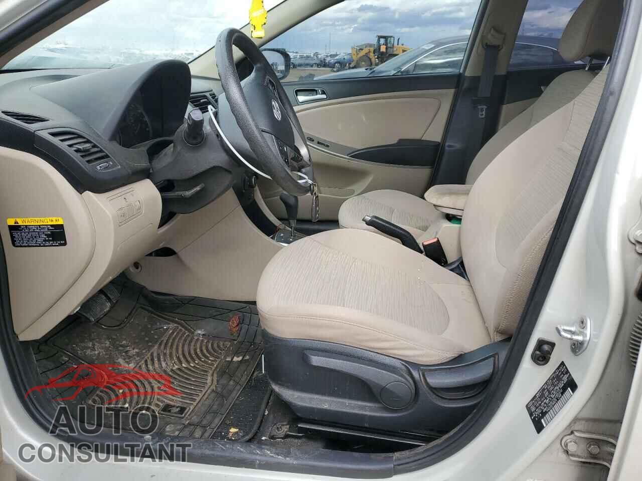 HYUNDAI ACCENT 2016 - KMHCT4AE2GU085332