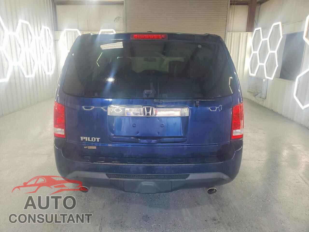 HONDA PILOT 2014 - 5FNYF3H53EB013840