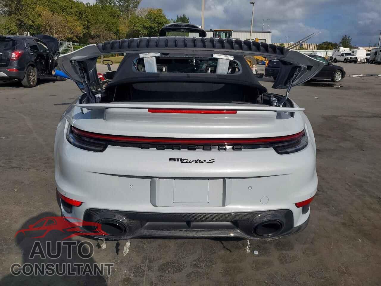 PORSCHE 911 2023 - WP0CD2A98PS263572