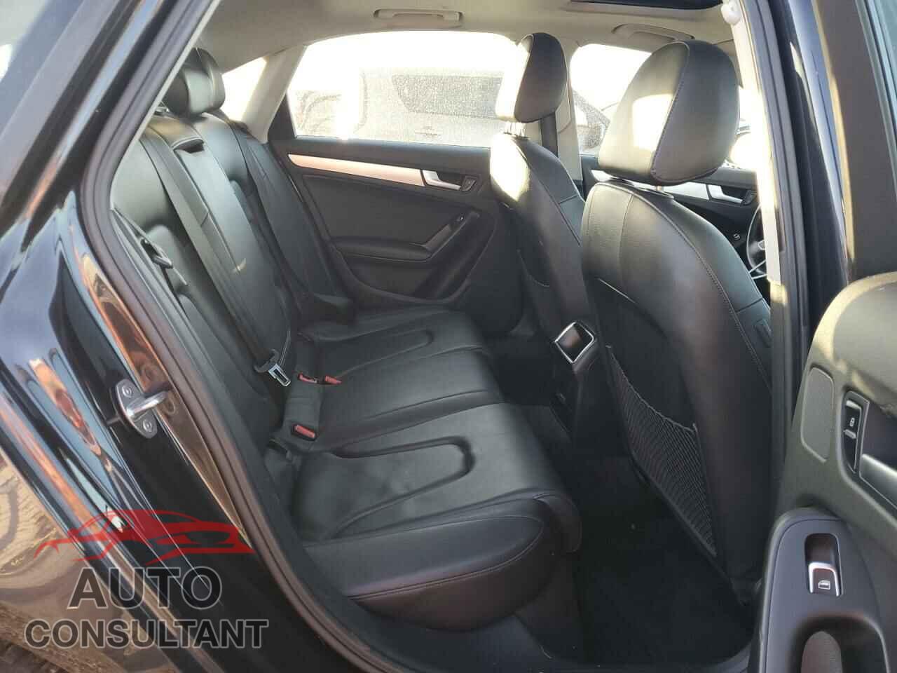 AUDI A4 2013 - WAUDFAFLXDN044164