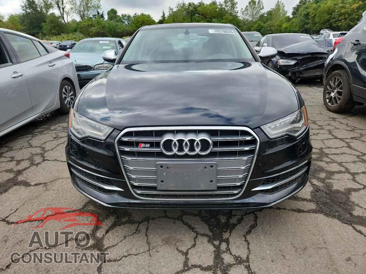 AUDI S6/RS6 2013 - WAUF2AFC0DN124139