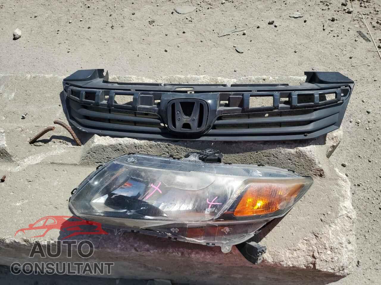 HONDA CIVIC 2012 - JHMFB2F52CS003606