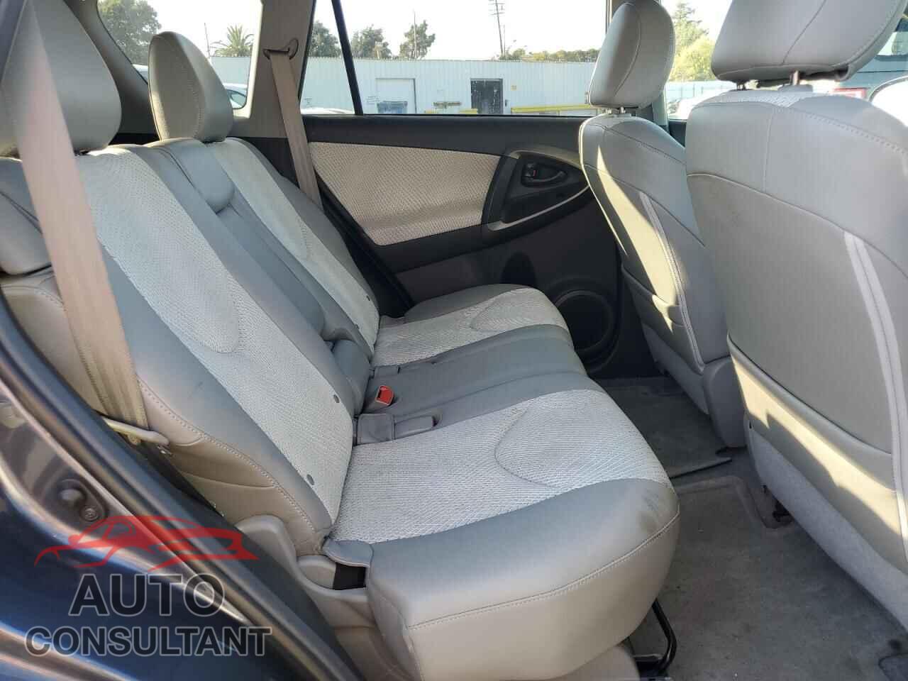 TOYOTA RAV4 2013 - 2T3YL4DV4DW001824