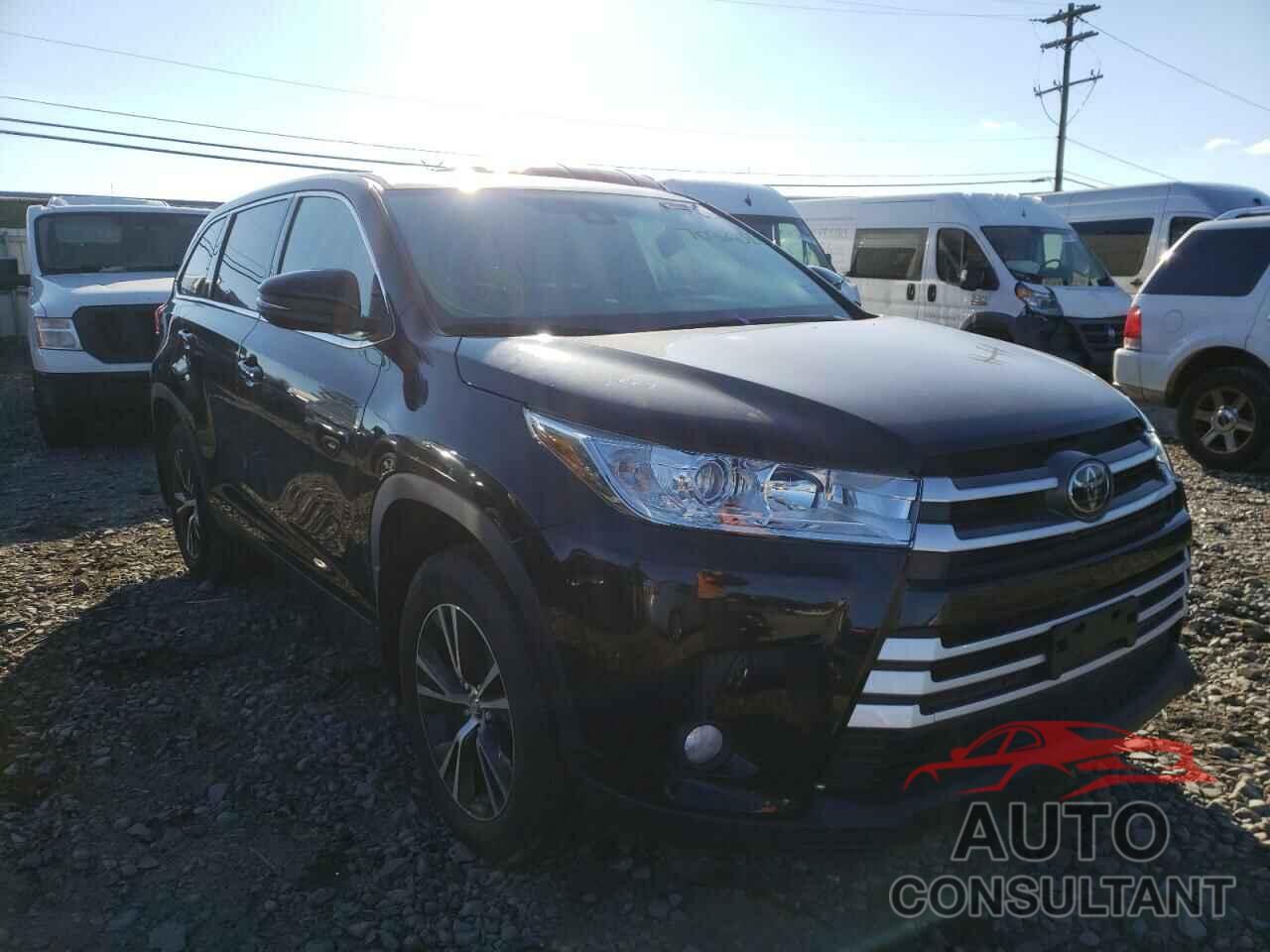 TOYOTA HIGHLANDER 2019 - 5TDBZRFH3KS959277