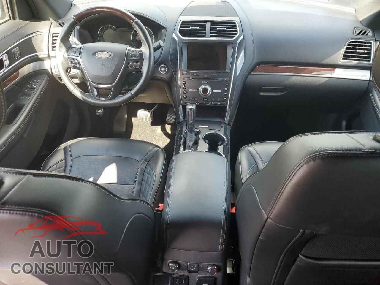 FORD EXPLORER 2018 - 1FM5K8HT6JGB85589