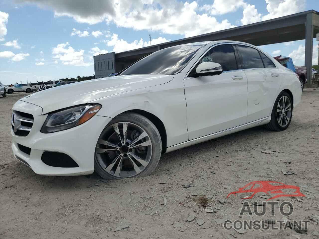 MERCEDES-BENZ C-CLASS 2016 - 55SWF4JB0GU117782