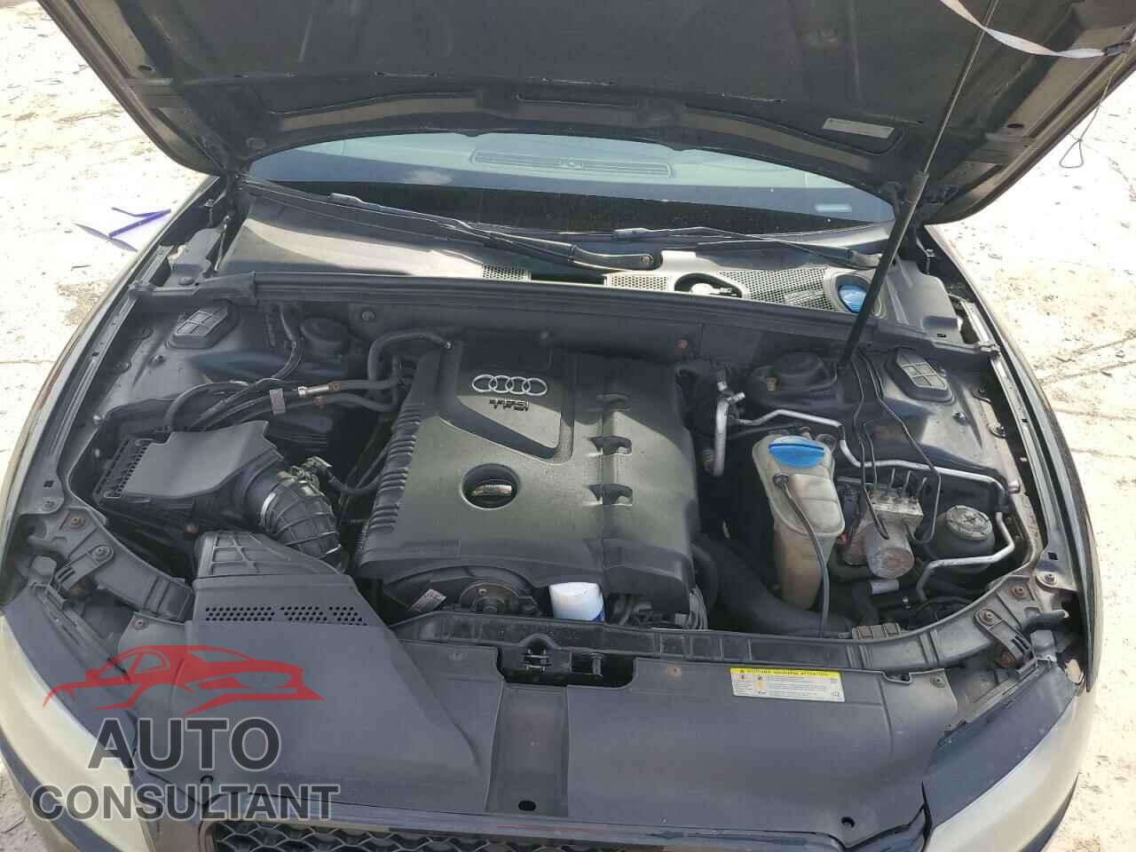 AUDI A5 2010 - WAULFAFR8AA083399