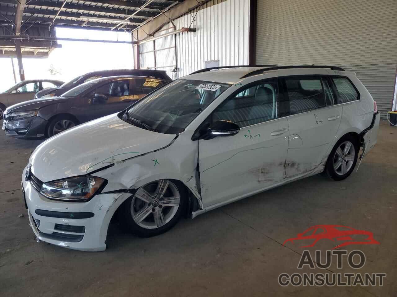 VOLKSWAGEN GOLF 2015 - 3VWCA7AU8FM520275
