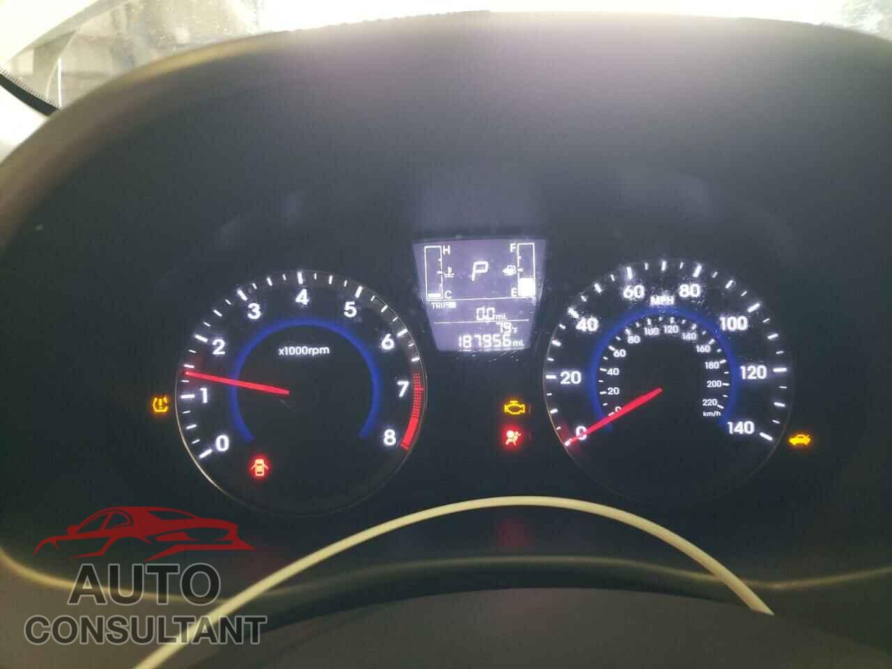 HYUNDAI ACCENT 2017 - KMHCT4AE4HU292080