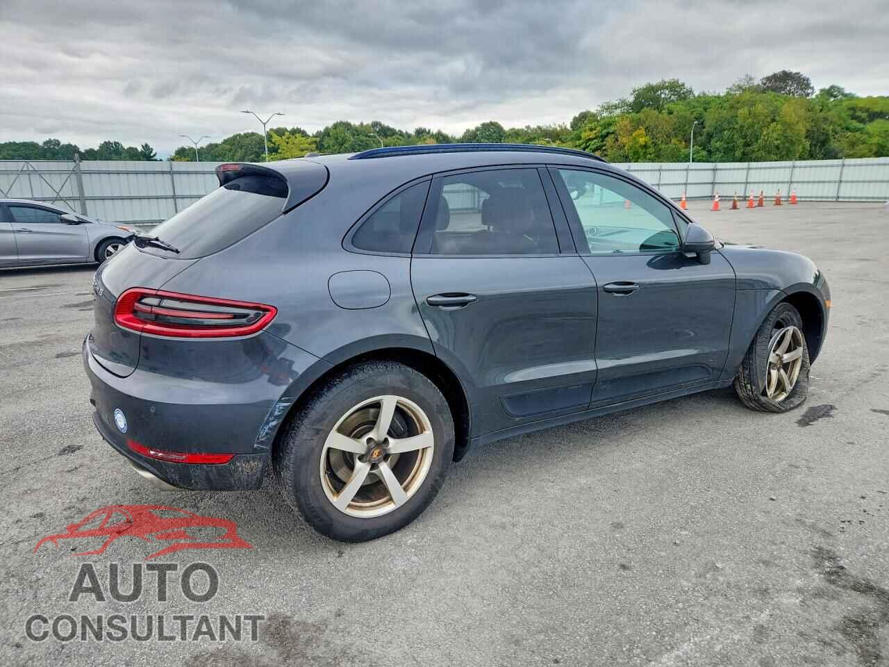 PORSCHE MACAN 2018 - WP1AA2A53JLB07355