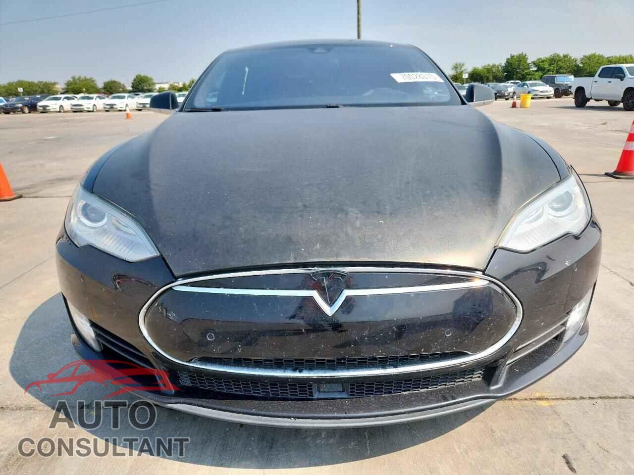 TESLA MODEL S 2014 - 5YJSA1S17EFP62168