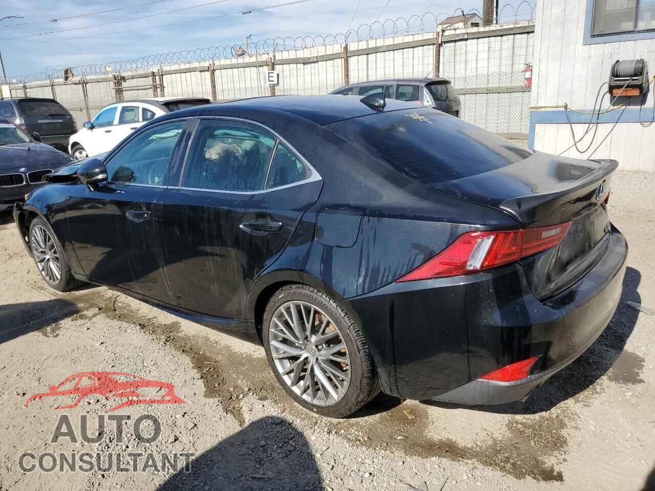 LEXUS IS 2015 - JTHBF1D29F5050902