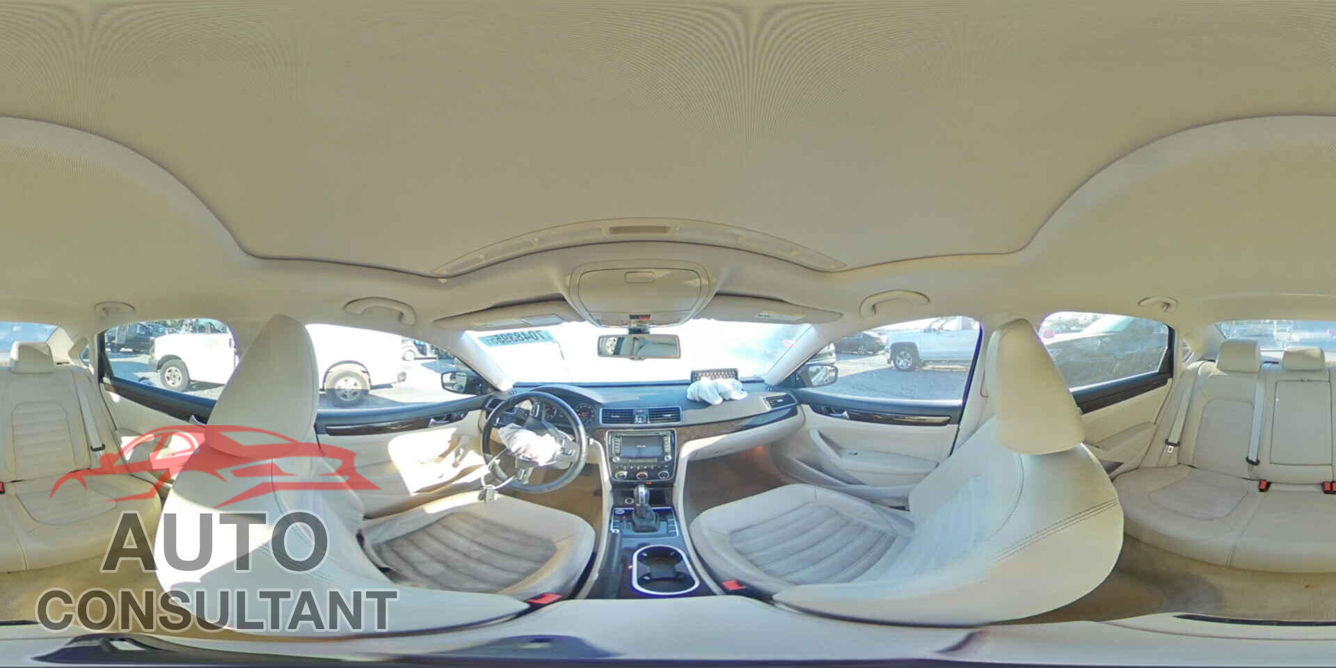 VOLKSWAGEN PASSAT 2015 - 1VWCT7A39FC026140