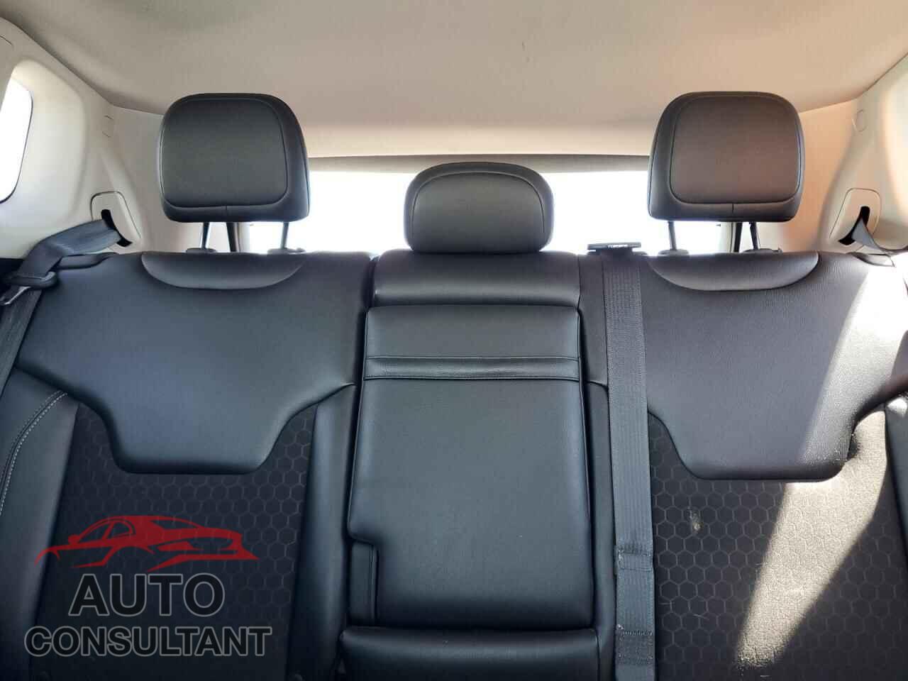 JEEP COMPASS 2017 - 3C4NJCBB5HT653280