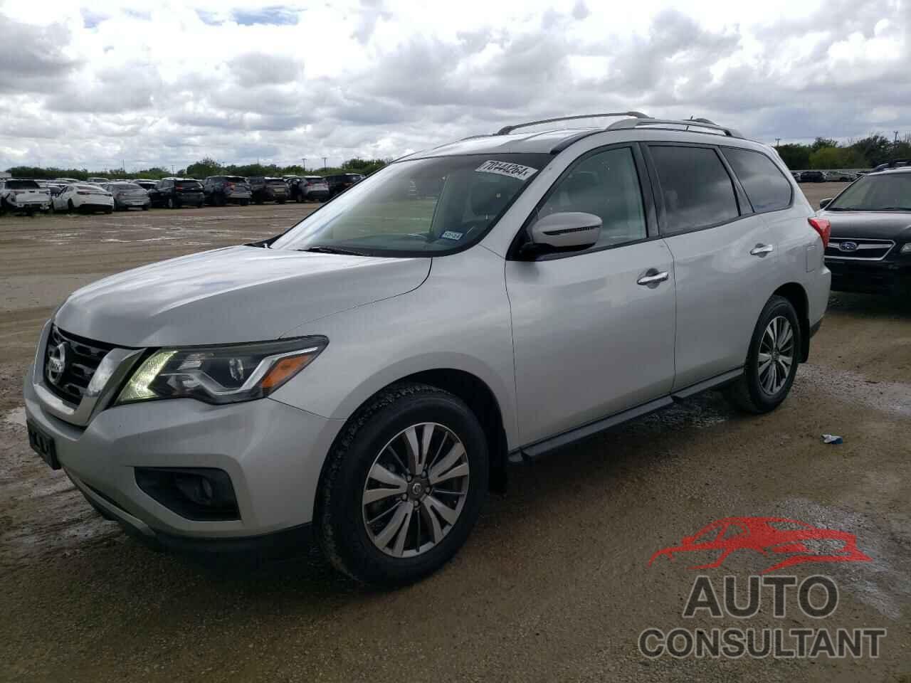 NISSAN PATHFINDER 2018 - 5N1DR2MN7JC657740