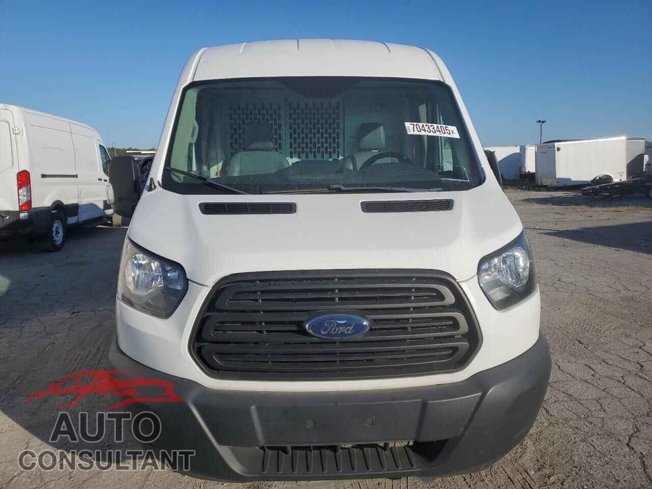 FORD TRANSIT 2019 - 1FTYE2CM2KKB32473