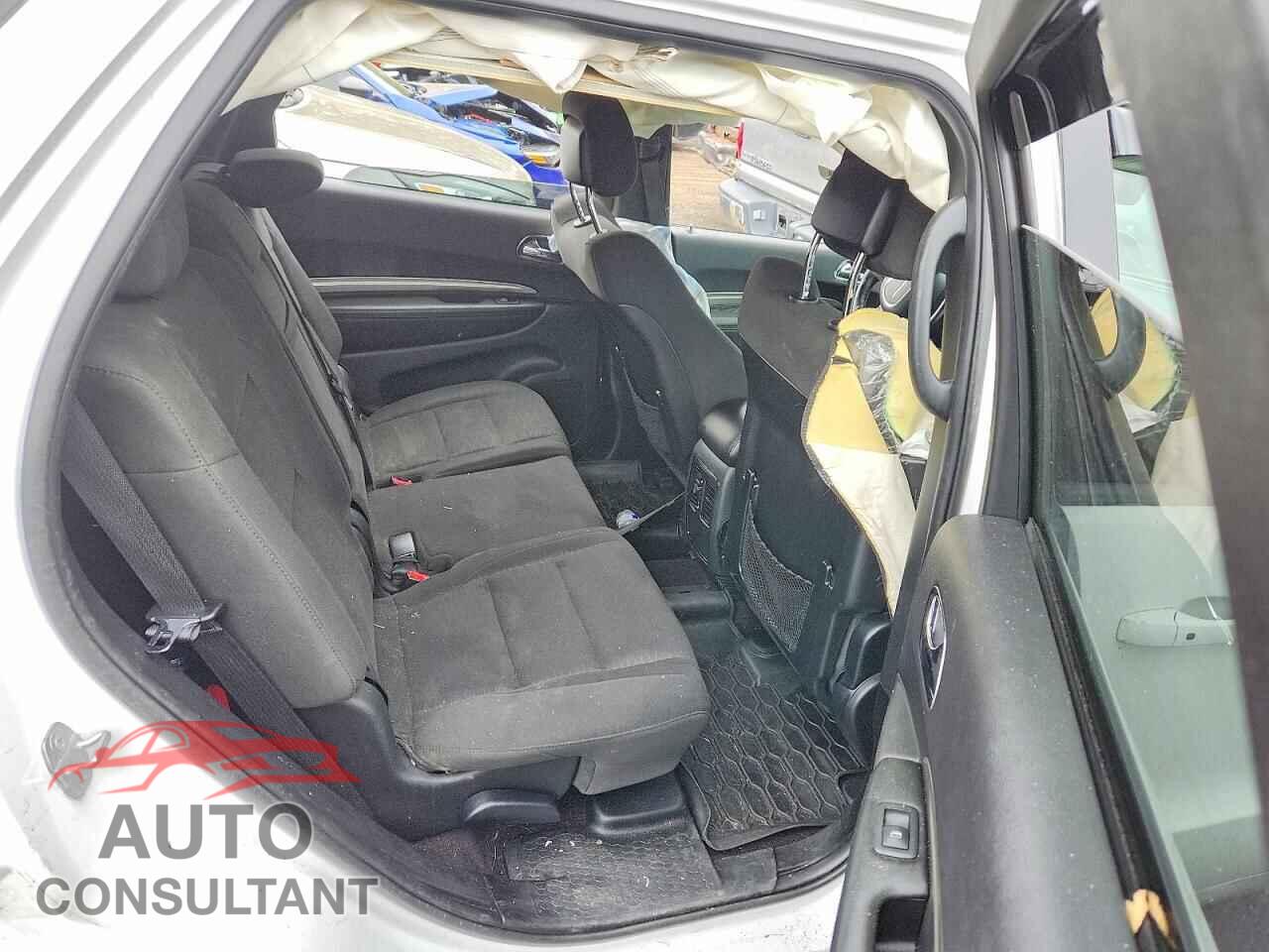 DODGE DURANGO 2018 - 1C4RDJAG2JC292182