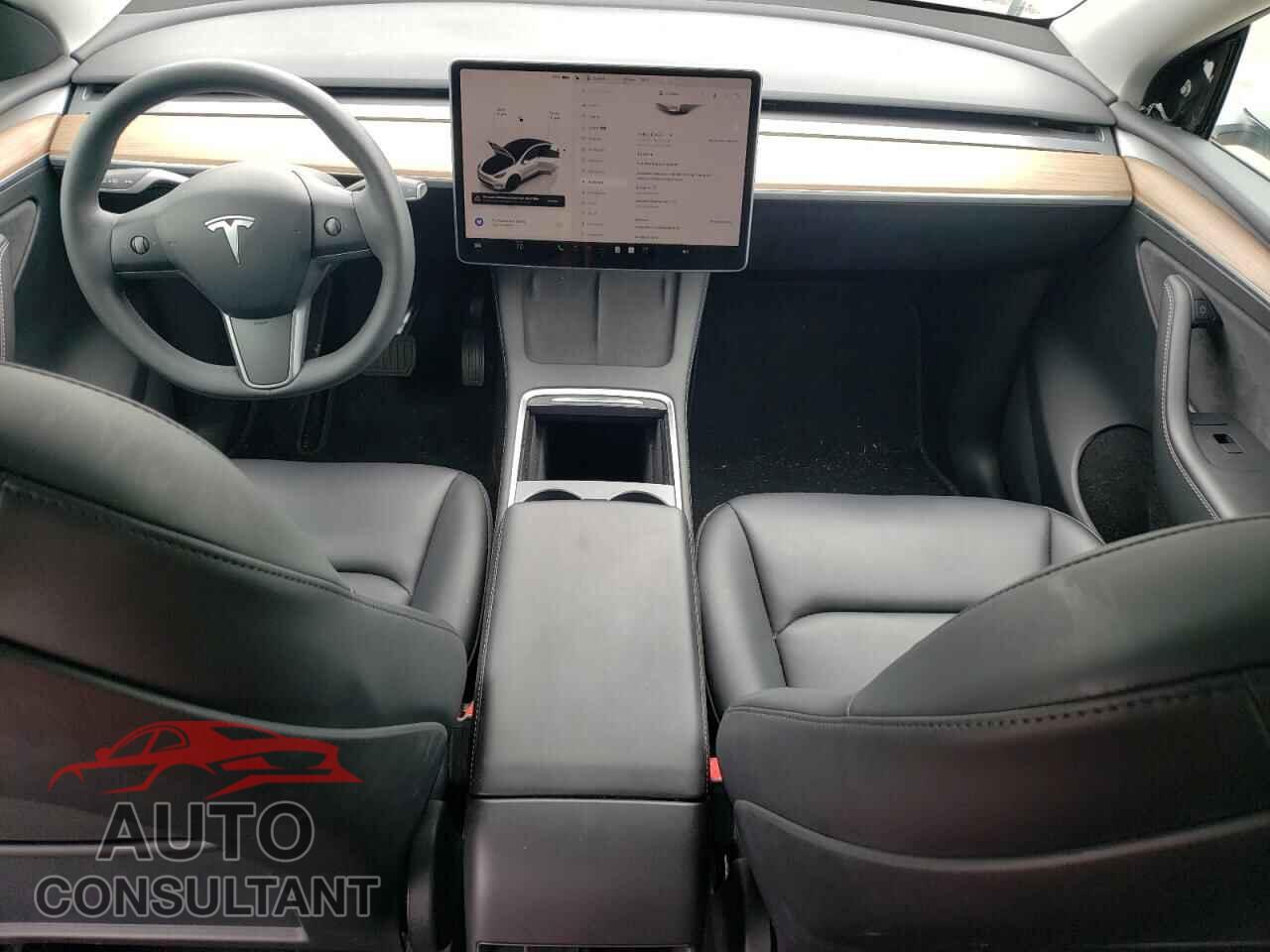 TESLA MODEL Y 2023 - 7SAYGDEEXPF596176