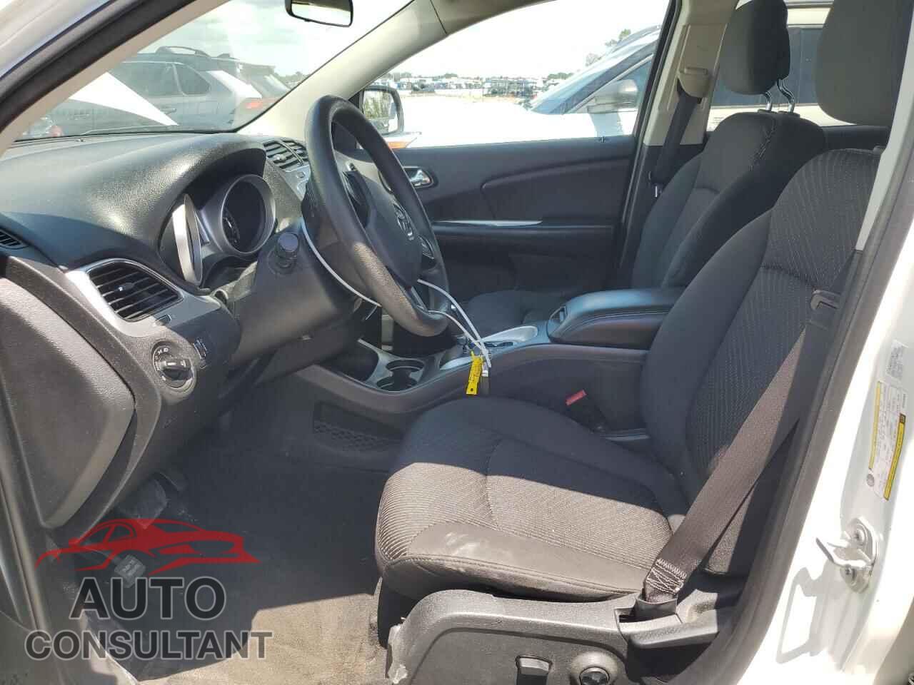 DODGE JOURNEY 2017 - 3C4PDCBG5HT523463