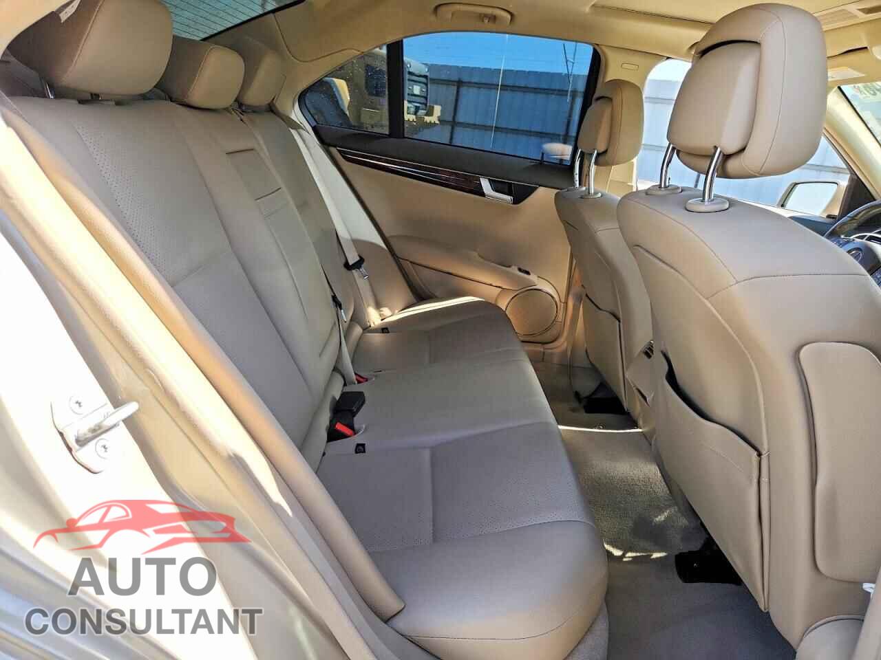 MERCEDES-BENZ C-CLASS 2012 - WDDGF8BB6CF863189